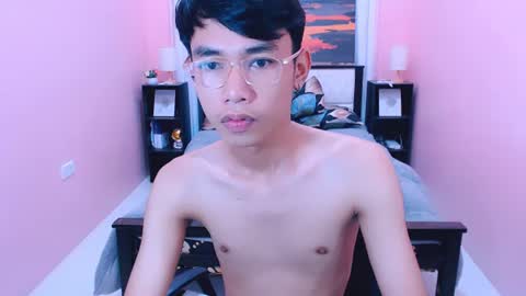 Snapshot of pinoydaksstream chatting on 06-26-26, 02:38 pinoydaksstream online show from 06-26-26, 02:38
