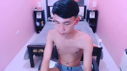 Snapshot of pinoydaksstream chatting on 07-16-26, 01:55 pinoydaksstream online show from 07-16-26, 01:55