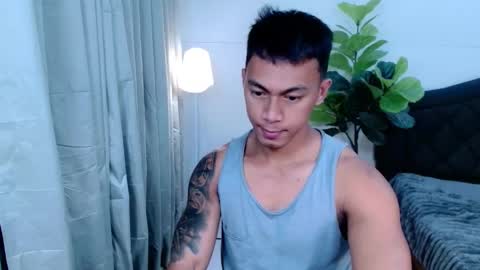 Snapshot of pinoymilker chatting on 06-01-26, 02:24 ethan online show from 06-01-26, 02:24