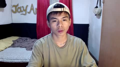 Snapshot of pinoymonstercock_xx chatting on 02-13-25, 02:52 WIN WIN JAY AR online show from 02-13-25, 02:52