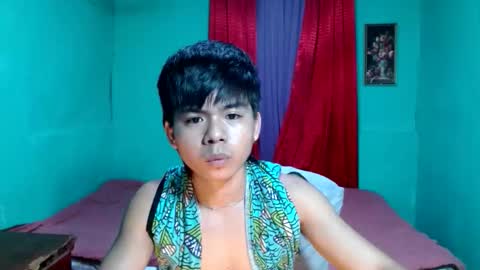 Snapshot of pinoymonstercock_xx chatting on 09-22-25, 07:54 WIN WIN JAY AR online show from 09-22-25, 07:54