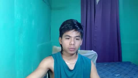 Snapshot of pinoymonstercock_xx chatting on 10-19-25, 04:46 WIN WIN JAY AR online show from 10-19-25, 04:46