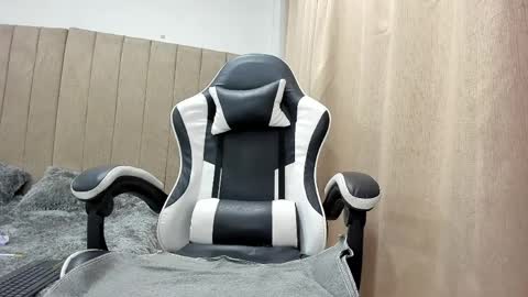 pipe hot04 online show from 04-11-26, 07:45