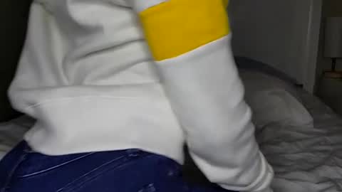 Snapshot of pippa33109 chatting on 01-09-25, 03:04 MILF Pippa online show from 01-09-25, 03:04