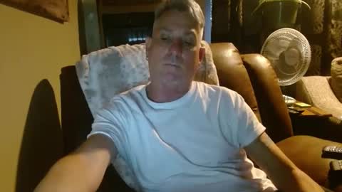 Snapshot of pirate334 chatting on 12-10-24, 10:37 pirate334 online show from 12-10-24, 10:37