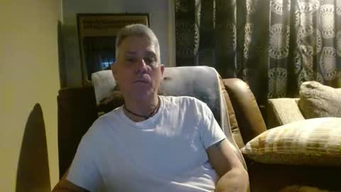 Snapshot of pirate334 chatting on 01-10-26, 02:57 pirate334 online show from 01-10-26, 02:57