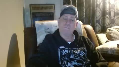 Snapshot of pirate334 chatting on 02-15-26, 02:41 pirate334 online show from 02-15-26, 02:41