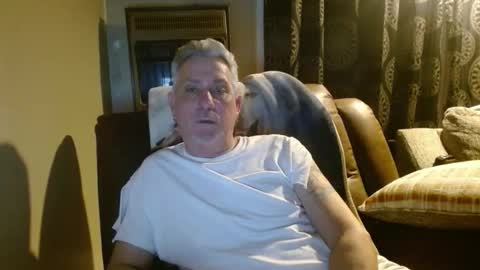 Snapshot of pirate334 chatting on 02-22-26, 06:24 pirate334 online show from 02-22-26, 06:24