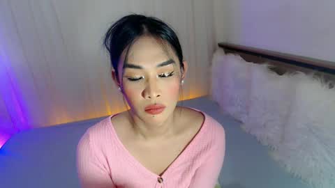 Snapshot of piroulita chatting on 02-14-25, 10:28 Ari online show from 02-14-25, 10:28