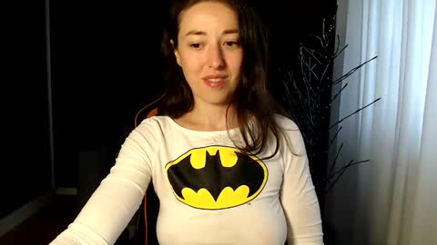 piscesgirl06 online show from 11-18-25, 05:45