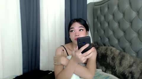 The Girl Named Eyve online show from 02-13-25, 03:46