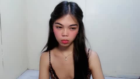Snapshot of pitchy_pitch chatting on 04-21-26, 04:08 The Girl Named Eyve online show from 04-21-26, 04:08