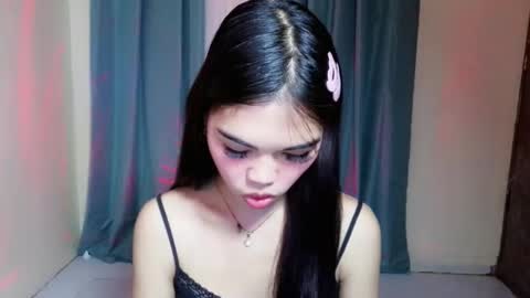 Snapshot of pitchy_pitch chatting on 05-09-26, 05:51 The Girl Named Eyve online show from 05-09-26, 05:51