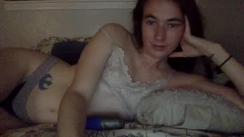 pixie_bella online show from 10-28-25, 03:04