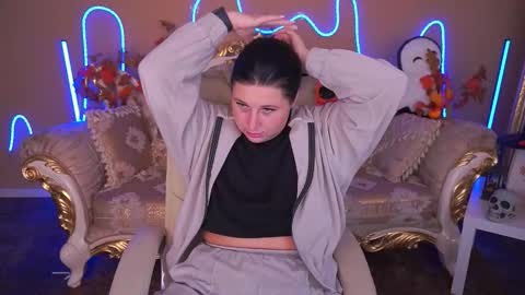 pixiehott online show from 10-28-25, 09:06