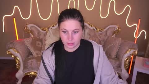 pixiehott online show from 11-09-25, 08:51