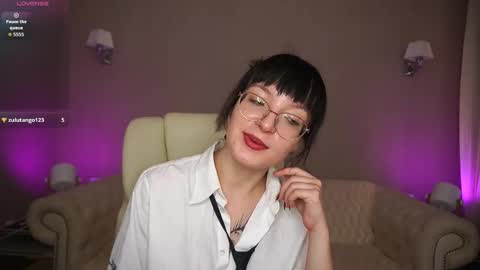 Snapshot of pixiepeachh chatting on 09-20-25, 06:14 pixiepeachh online show from 09-20-25, 06:14