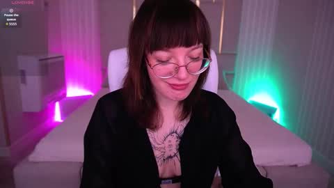 Snapshot of pixiepeachh chatting on 11-09-25, 07:28 pixiepeachh online show from 11-09-25, 07:28