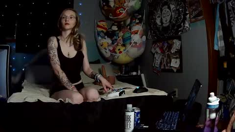 Snapshot of pixieprincess03 chatting on 10-03-25, 07:38 Princess online show from 10-03-25, 07:38