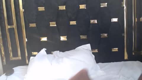 pixietease1 online show from 02-11-26, 02:11