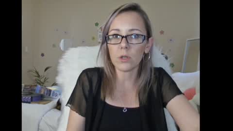 Lynn online show from 01-13-25, 02:53