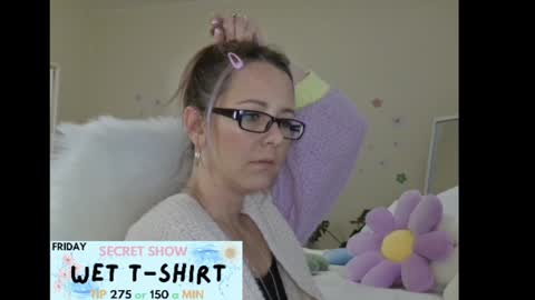 Lynn online show from 01-15-25, 02:56