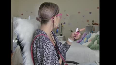 Lynn online show from 01-24-25, 11:59