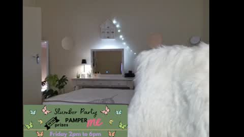 Lynn online show from 01-29-25, 03:04