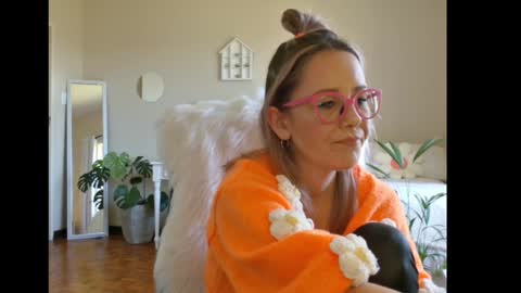 Lynn online show from 02-03-25, 12:03