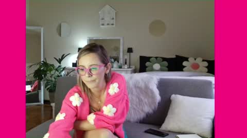 Lynn online show from 02-21-25, 05:09