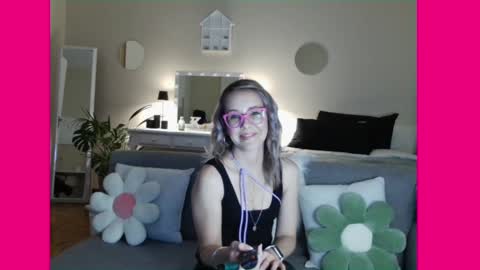 Lynn online show from 02-28-25, 05:15