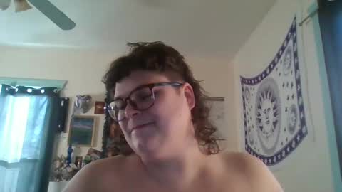 Snapshot of pizzabuttstuff chatting on 12-22-24, 09:09 daddy pizza online show from 12-22-24, 09:09