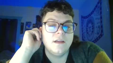 Snapshot of pizzabuttstuff chatting on 02-08-25, 04:25 daddy pizza online show from 02-08-25, 04:25