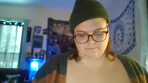 Snapshot of pizzabuttstuff chatting on 02-12-25, 04:11 daddy pizza online show from 02-12-25, 04:11