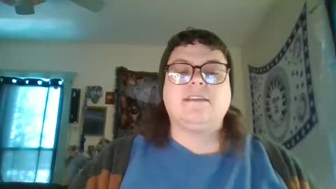 Snapshot of pizzabuttstuff chatting on 02-13-25, 02:42 daddy pizza online show from 02-13-25, 02:42