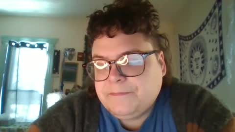 Snapshot of pizzabuttstuff chatting on 02-19-25, 04:44 daddy pizza online show from 02-19-25, 04:44