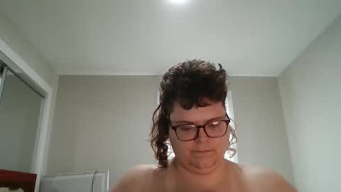 Snapshot of pizzabuttstuff chatting on 02-26-25, 06:00 daddy pizza online show from 02-26-25, 06:00