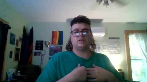 Snapshot of pizzabuttstuff chatting on 05-23-26, 10:03 daddy pizza online show from 05-23-26, 10:03
