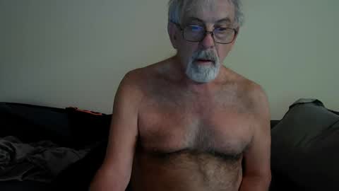 Snapshot of pjdaddjo775 chatting on 10-14-25, 08:04 pjdaddjo775 online show from 10-14-25, 08:04