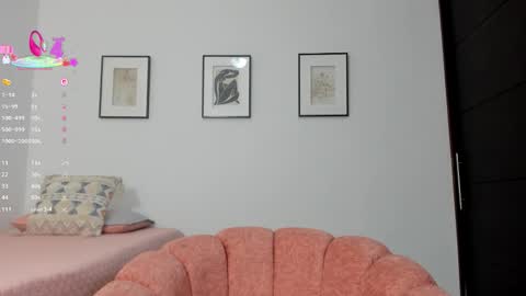 Snapshot of pk2secretxx chatting on 01-14-26, 04:56 Angie Henao online show from 01-14-26, 04:56