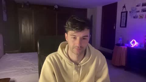 placebo14 online show from 01-25-25, 06:24