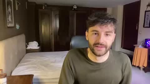 placebo14 online show from 03-08-25, 04:06