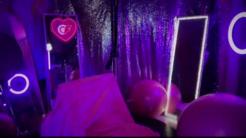 Dumb bimbo fuck doll online show from 02-09-25, 05:08