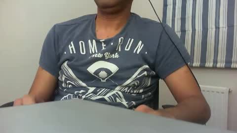 Snapshot of platino3026 chatting on 01-04-25, 11:27 platino3026 online show from 01-04-25, 11:27