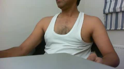 Snapshot of platino3026 chatting on 10-27-25, 02:26 platino3026 online show from 10-27-25, 02:26