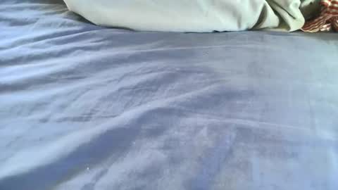 Snapshot of platoniclov chatting on 11-06-25, 09:21 platoniclov online show from 11-06-25, 09:21