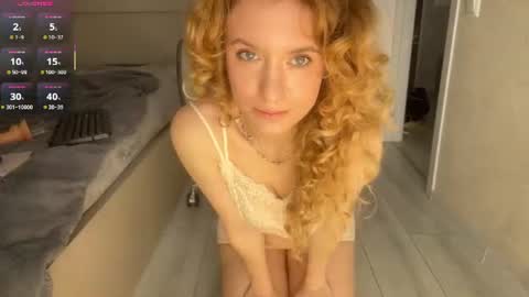 Snapshot of play_me_softly chatting on 06-25-26, 11:48 play_me_softly online show from 06-25-26, 11:48