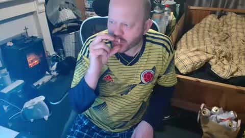 playboy_horny online show from 11-30-25, 03:32