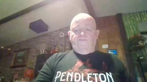 chaz online show from 04-07-26, 05:19