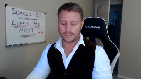 Player online show from 05-30-26, 12:41